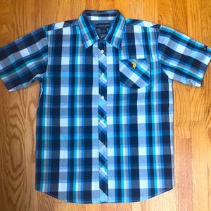 Boy’s collar shirt